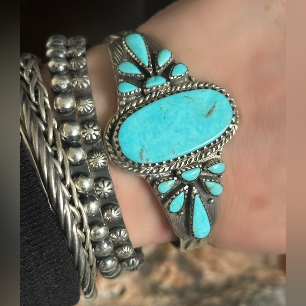 Sold ❤️ Turquoise southwestern sterling silver cuff - Picture 2 of 11